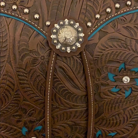 NWT Purse Made for Concealed Carry - Picture 10 of 10